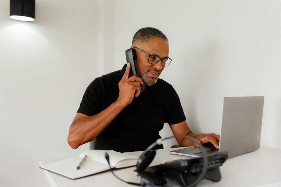 customer-support-1.jpg
